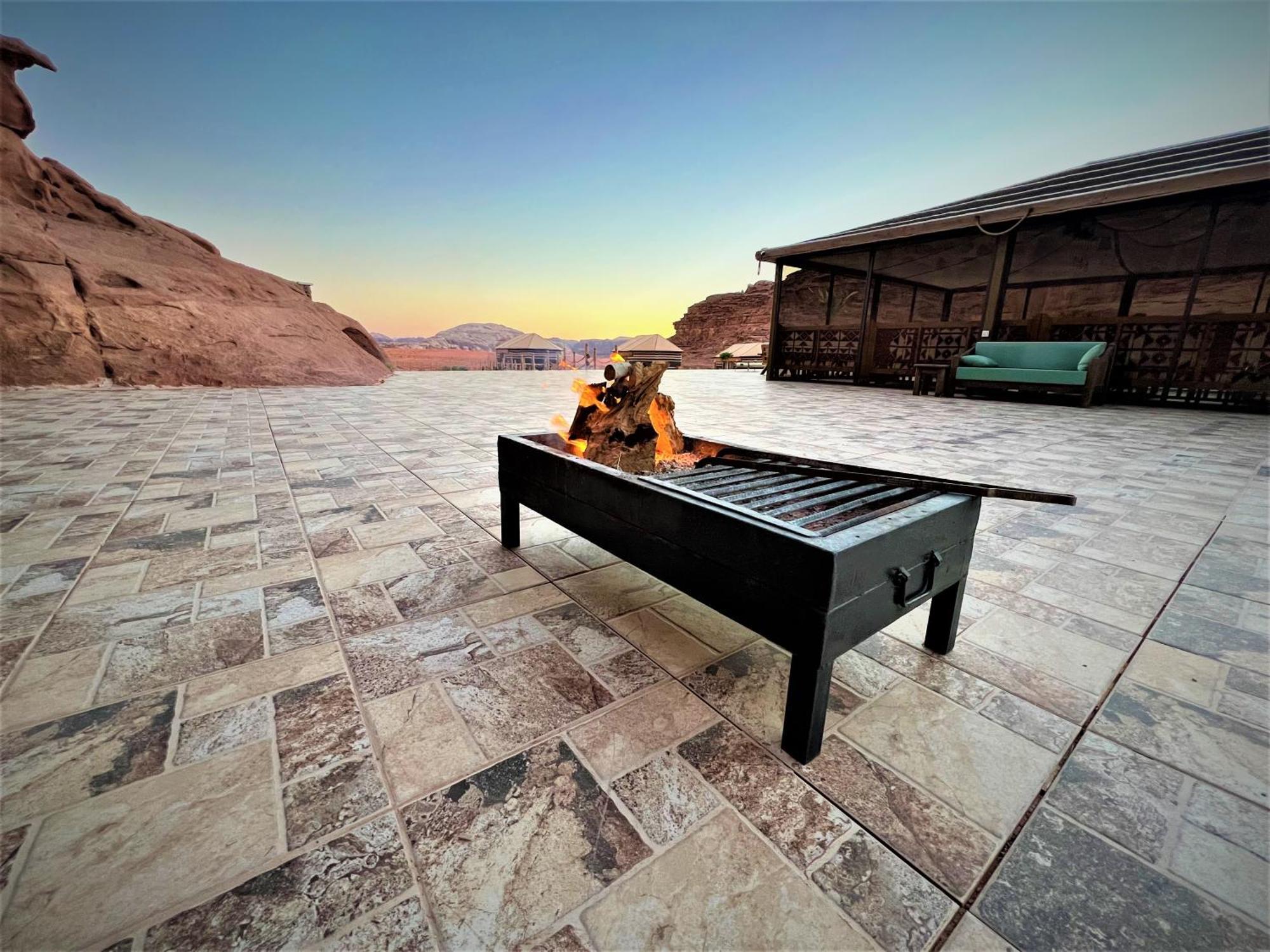 The Villas - Bedouin Boutique Resort Wadi Rum Exterior foto